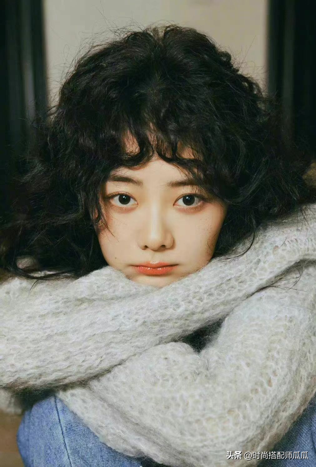 圆脸女生羊毛卷显老,适合长脸女生的减龄羊毛卷