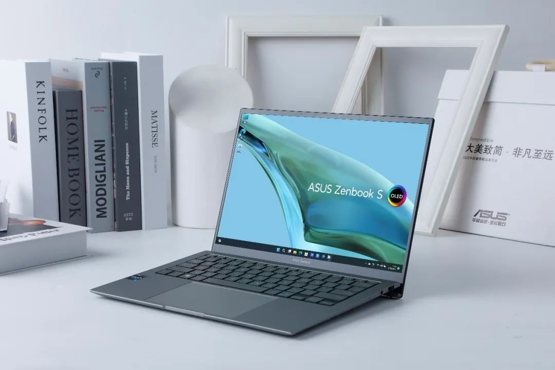 华硕灵耀142024AI超轻薄本测评,高性能笔记本推荐华硕灵耀14