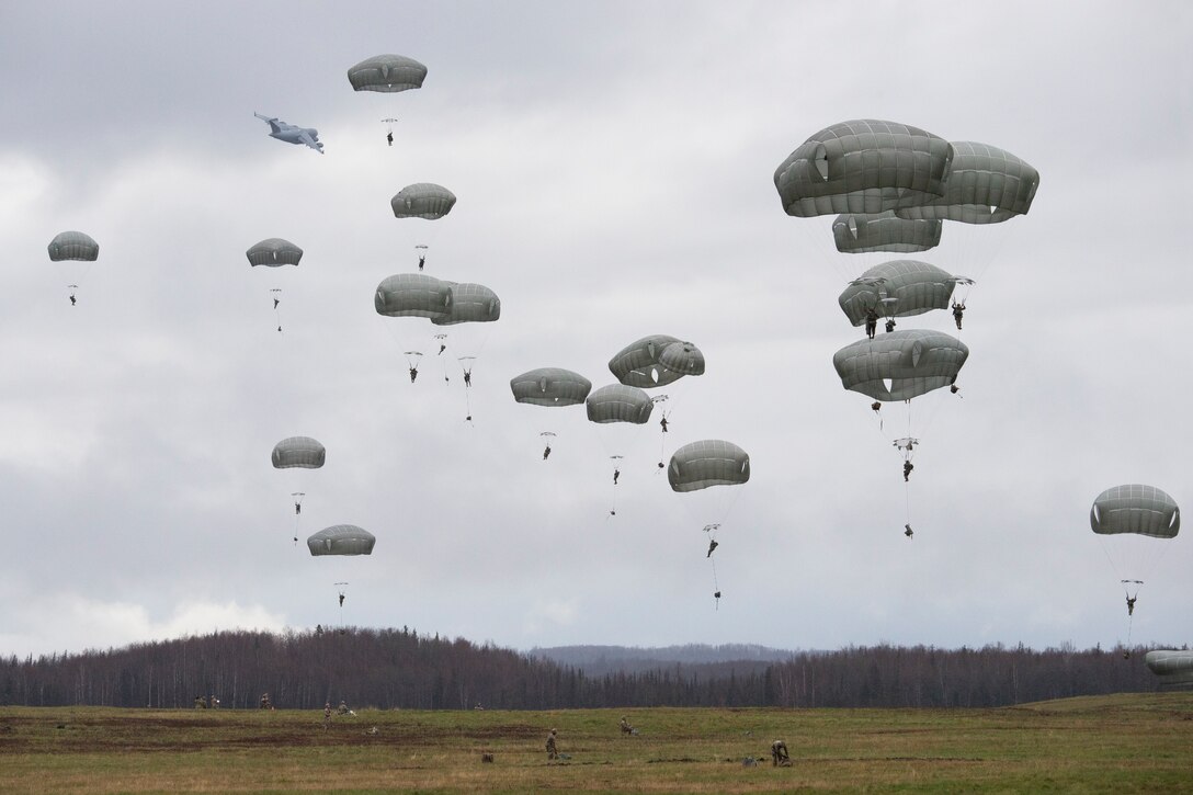 美军权威网址,美军公开的照片