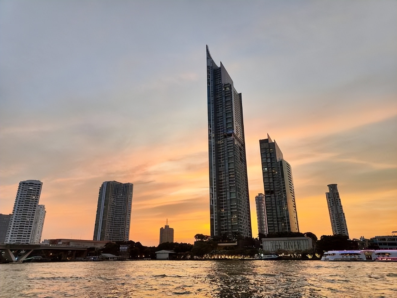 一加ace3pro,一加acepro原神限定版拍照