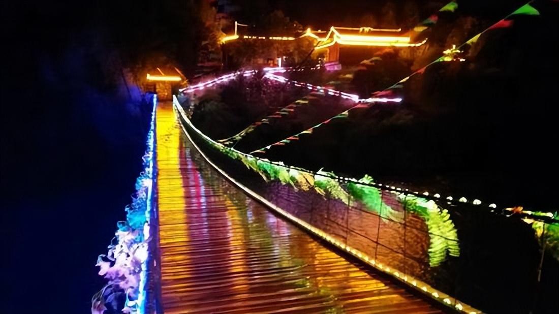 雪峰山旅游借壳国恒铁路上市,湖南省雪峰山文旅集团