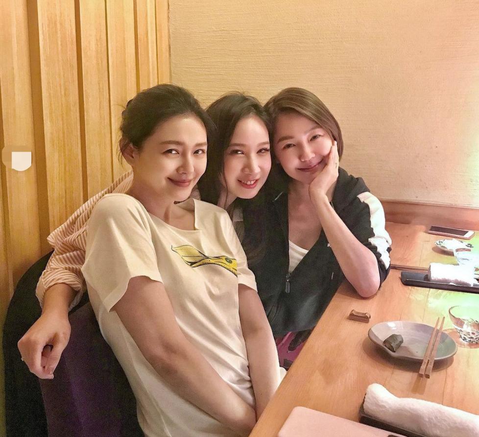 小s婚礼大s发言视频大全,大s婚礼视频小s感动落泪