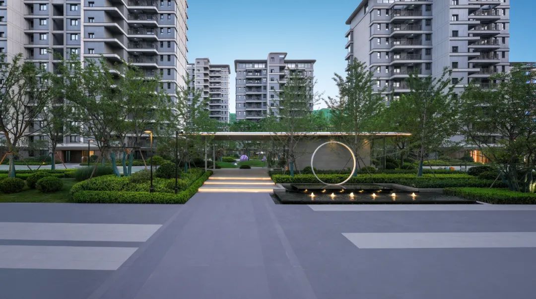 历时三年，融创未来壹号一期实景呈现/山鼎设计