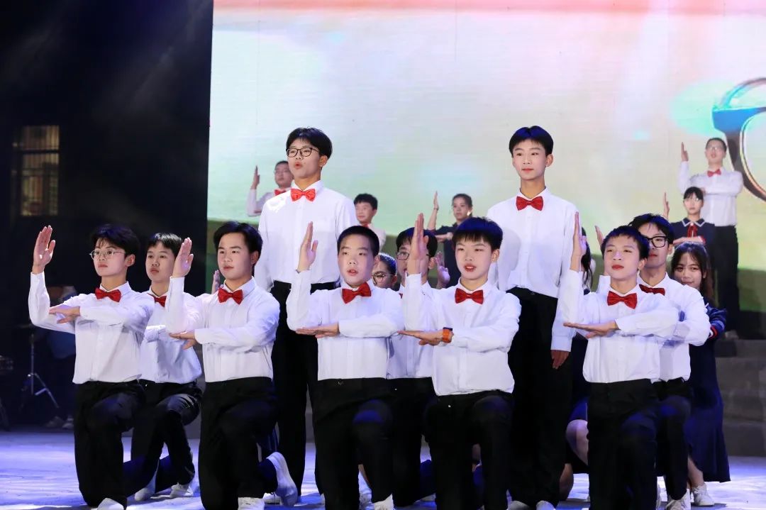 八斗扬帆，为梦起航