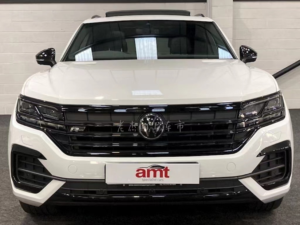 最新款途锐和卡宴的对比,途锐卡宴同底盘