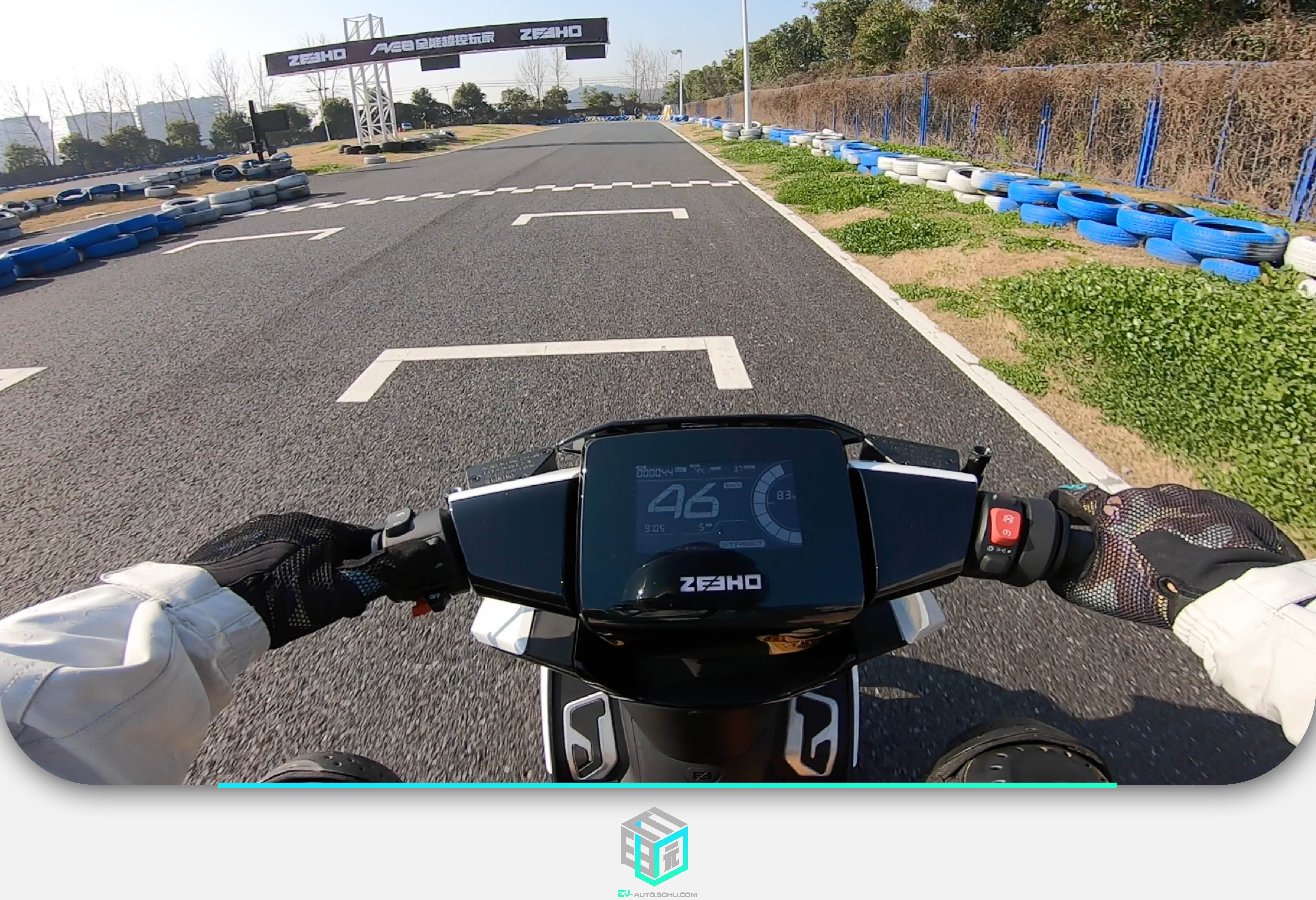 春风摩托车可以试驾嘛,电摩能用汽车电池吗