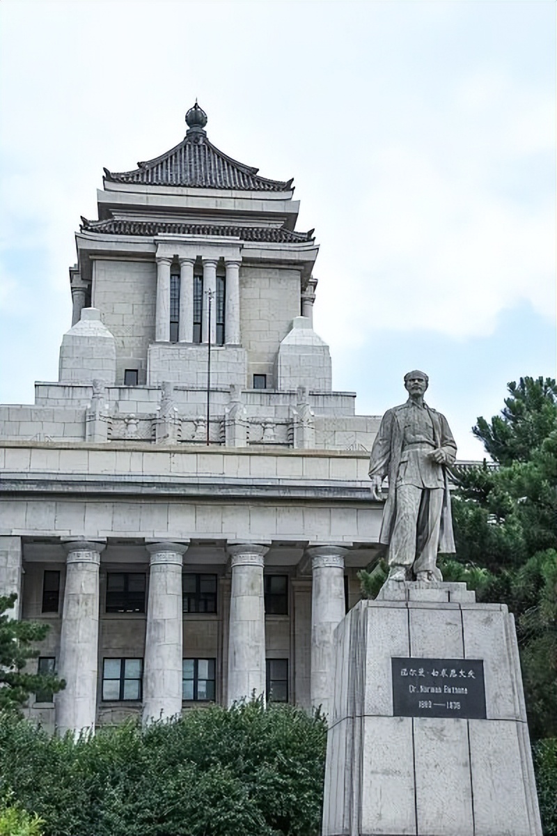 全国最容易迷路的985大学，大到里面有座城市