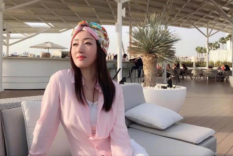 52岁的杨钰莹婚姻情况,52岁杨钰莹为何至今未婚