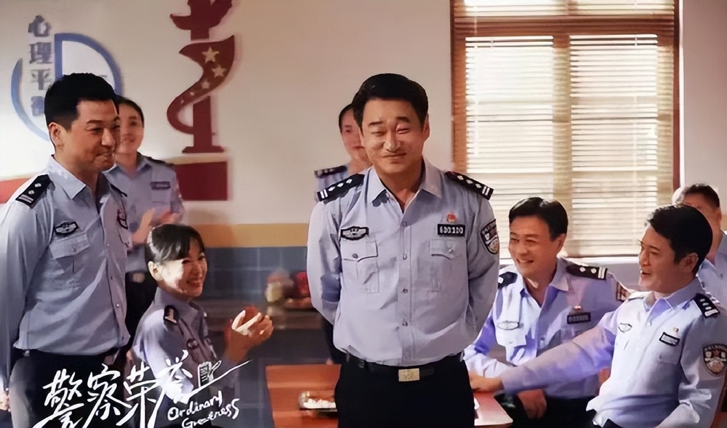 2022年评分破8的五部剧,高开低走的烂剧有哪些