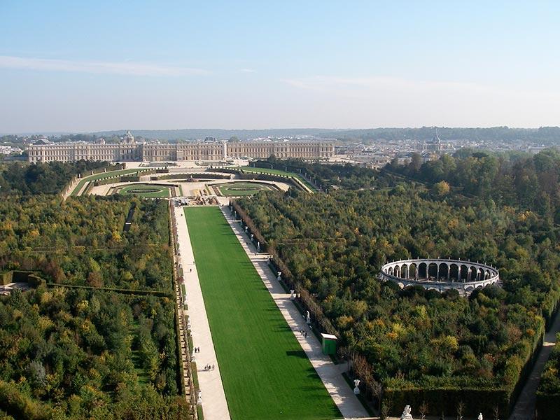 凡尔赛宫的园林,凡尔赛宫花园面积