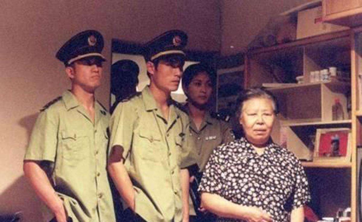 中国第一悍匪白宝山当年有多嚣张,中国悍匪白宝山事件