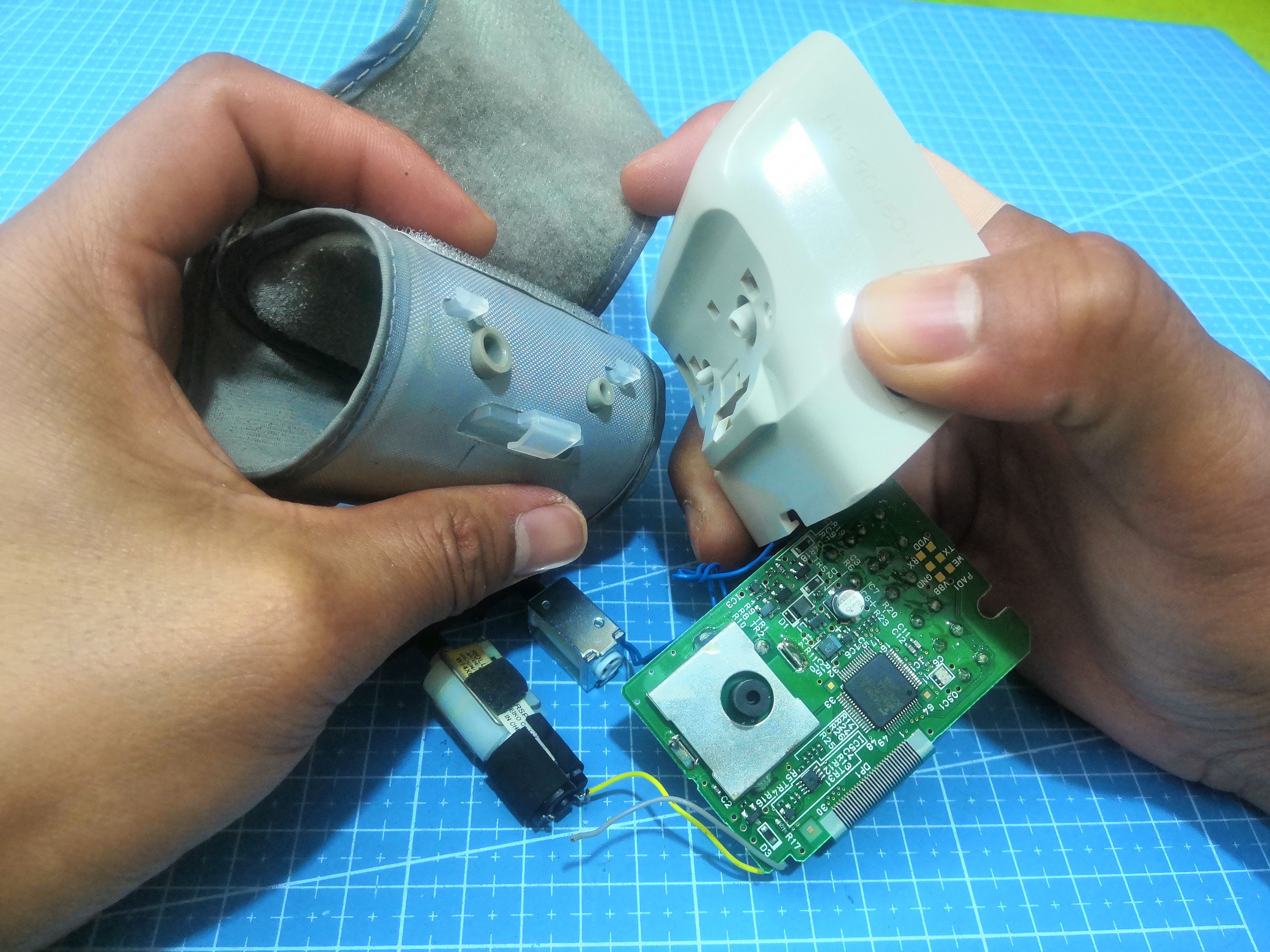 欧姆龙血压计hem-6200价格,omronhem8102a电子血压计调节方法