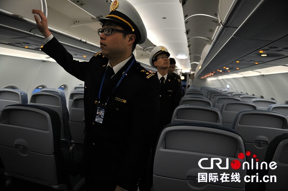 公务员报考海关必选政治吗,海关公务员报考条件专业