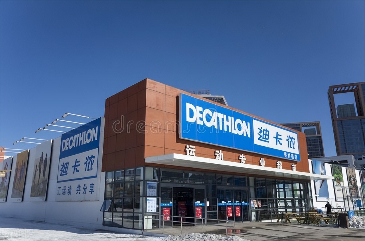 附近哪里有羽毛球拍拉线,附近羽毛球拍拉线店黄陂