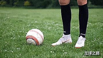 足球运球易犯错误及纠正方法,足球运球绕杆老是失误