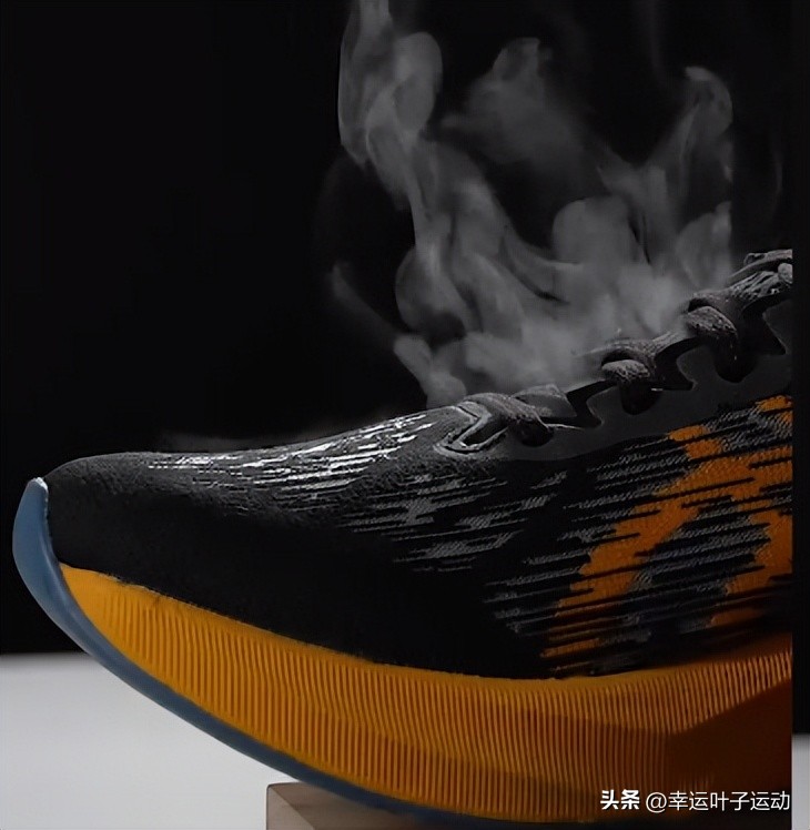 亚瑟士novablast3和cumulus,asics亚瑟士novablast3