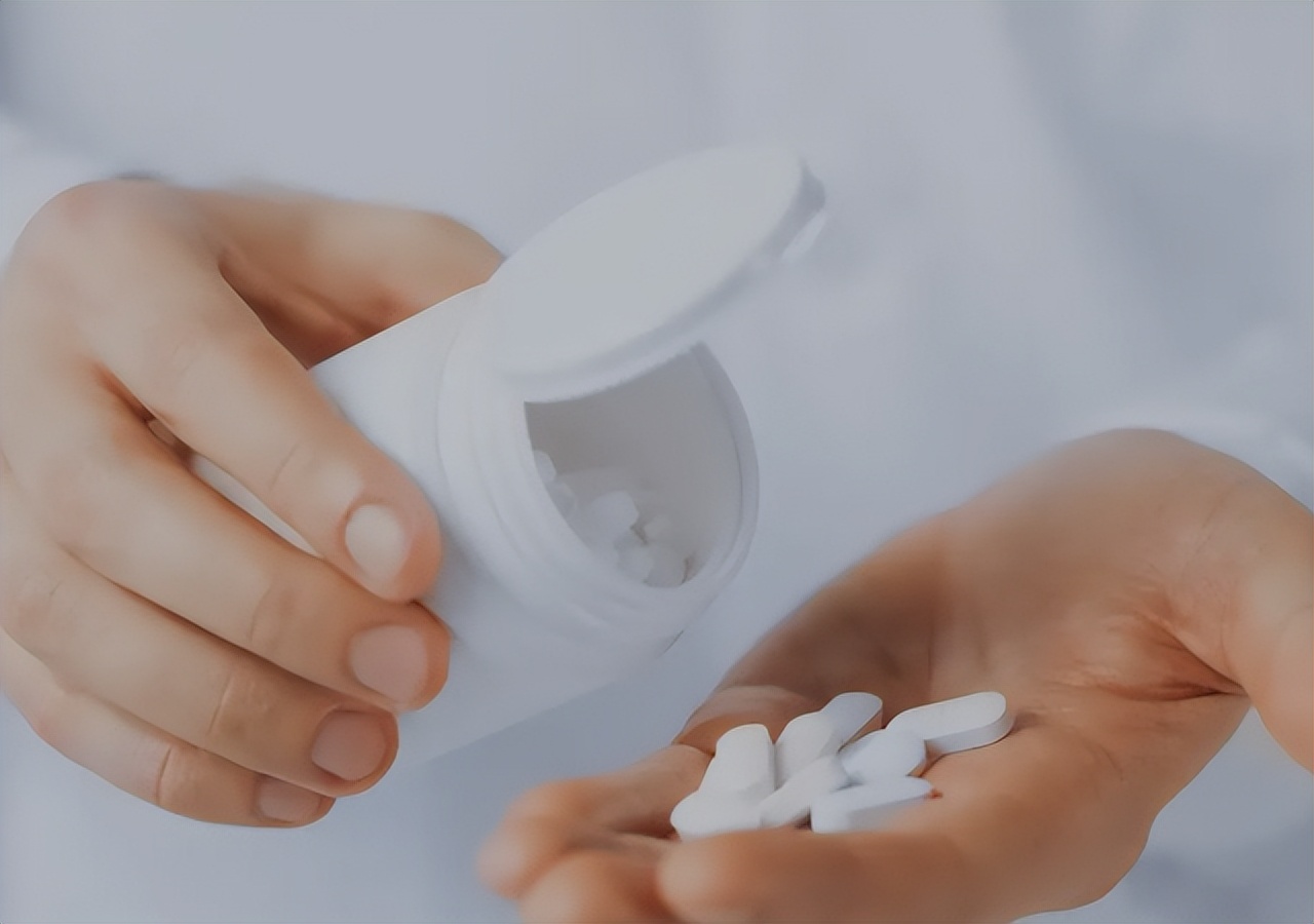 一瓶甲硝唑,几块钱的甲硝唑能有三种作用