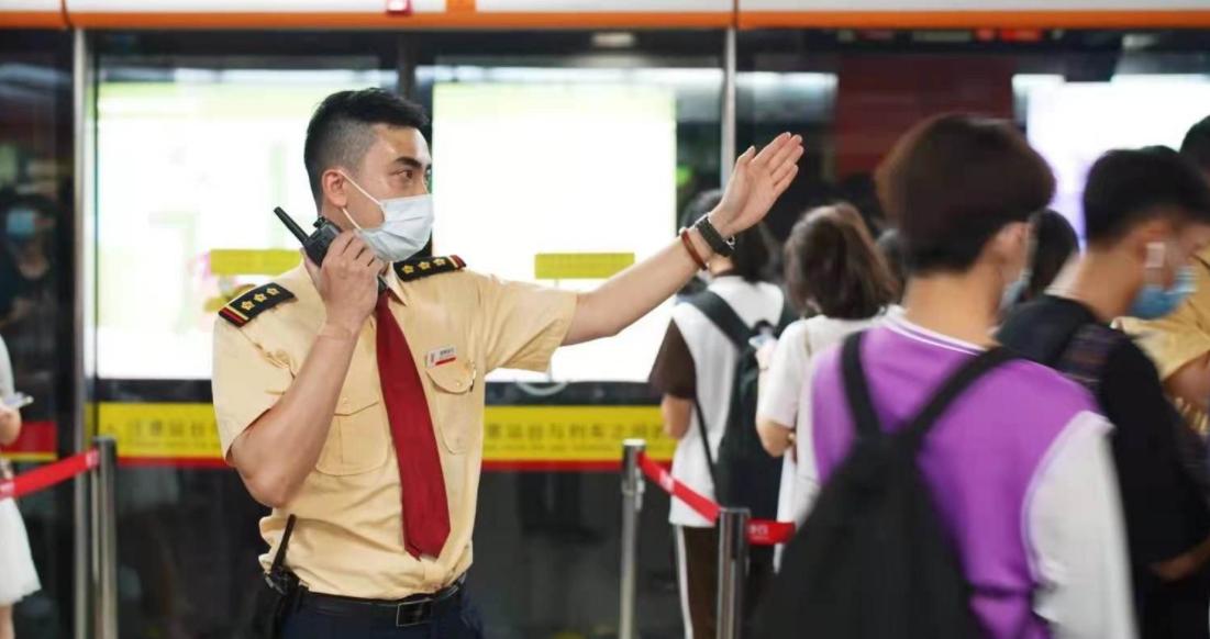 地铁员工工资低的根源在哪儿呢,国企地铁正式员工待遇如何