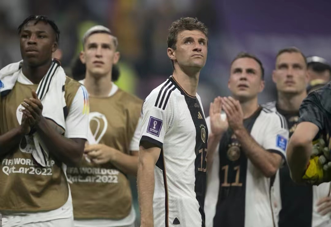 c罗入选了5次最差阵容吗,c罗为什么几次入选最差阵容