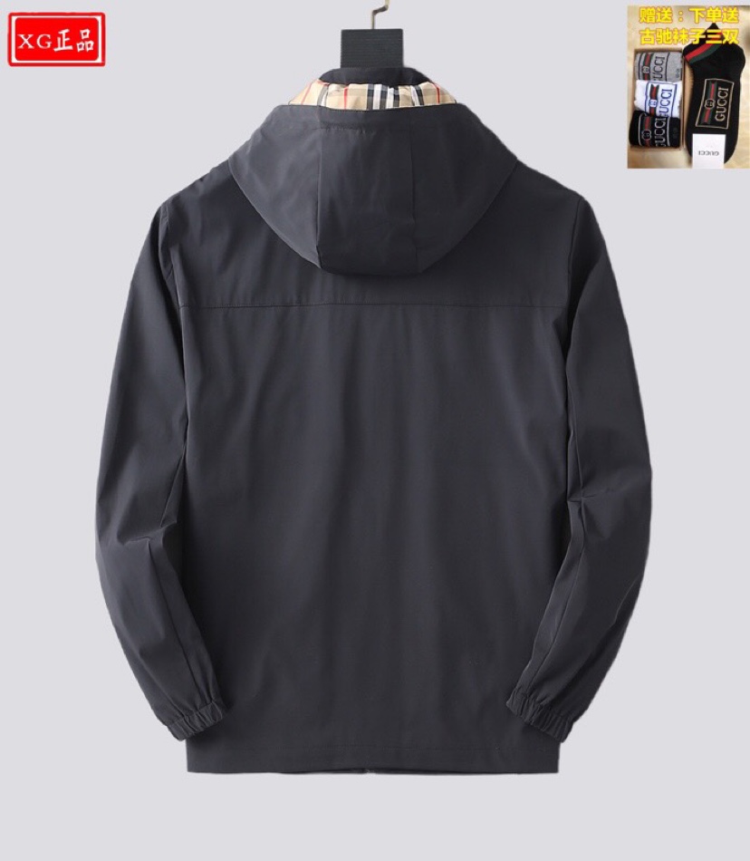 巴宝莉新式“男装外套”惊艳亮相！上身舒适帅气，经典魅力显年轻