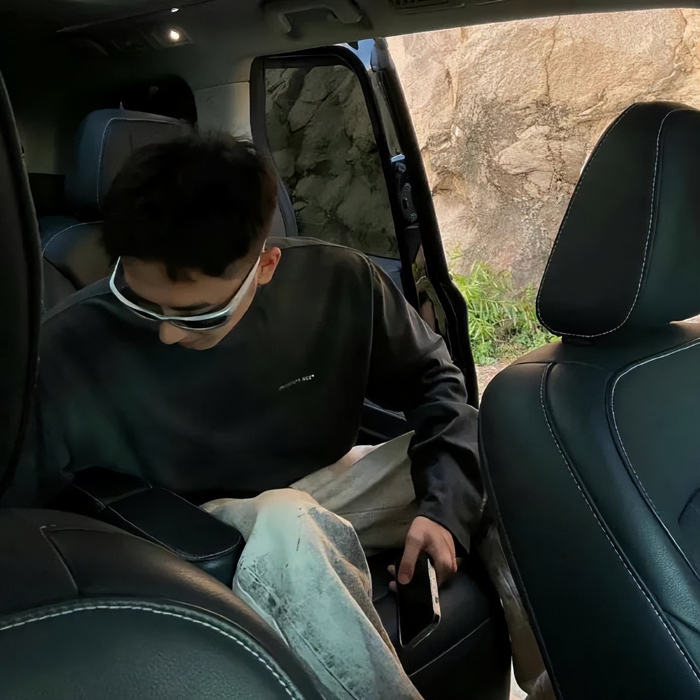 女生头像霸气高冷氛围感,仙气女头像真人氛围感超强