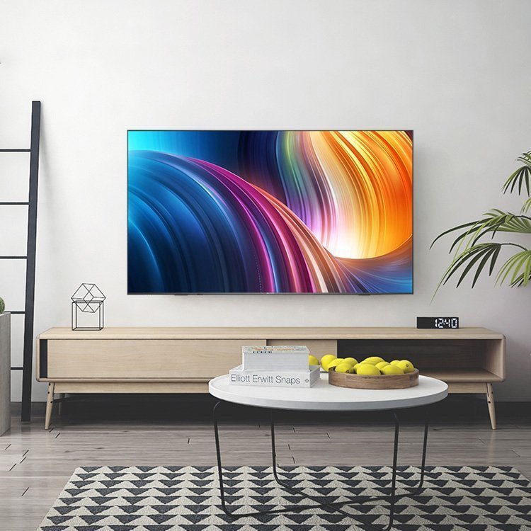 电视挂墙好，还是放电视柜上好？其实二者的区别很大，大家要注意