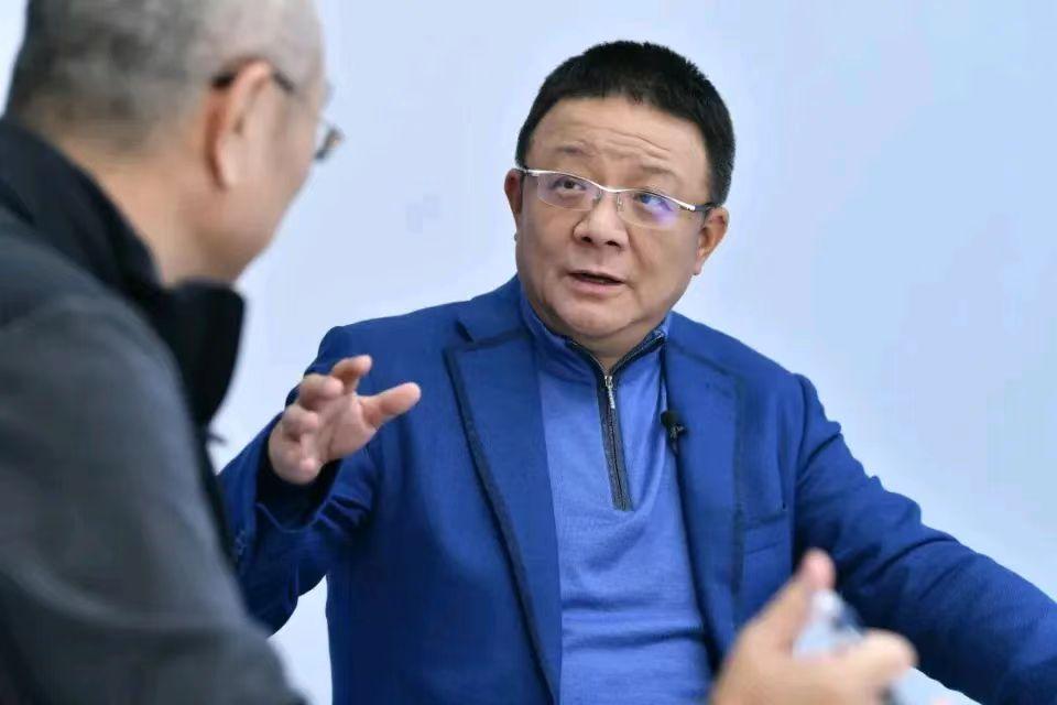 许家印和马云的球队,许家印和他的时代