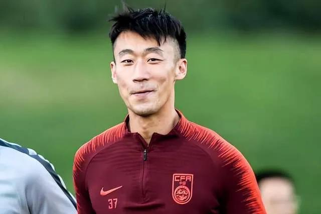 中国足球门将张鹭,国足张鹭
