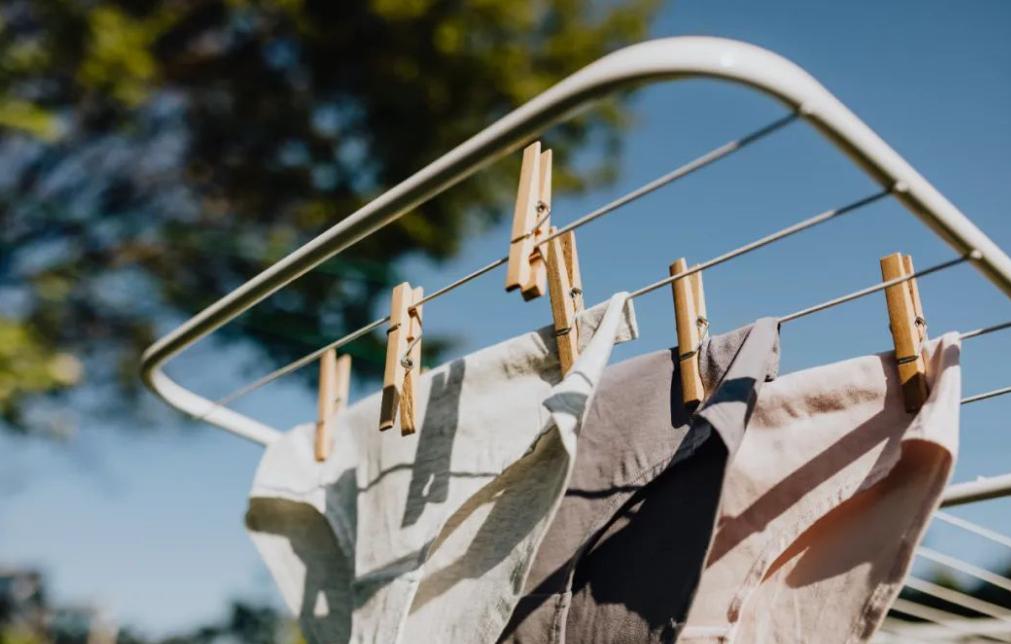如何防止阴干的衣服发臭,阴干衣服臭原因