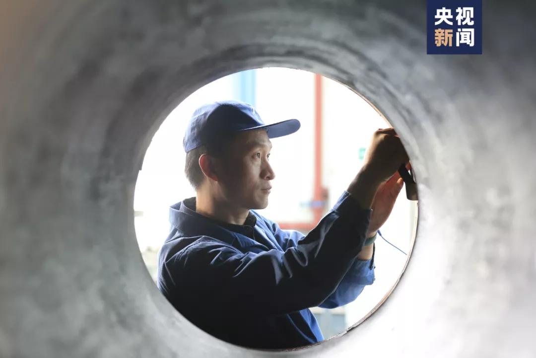 他是电影原型之一！提刀为*药火**“整形”三十年