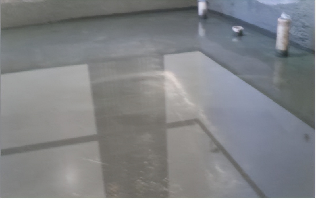 楼顶平台下水管处漏水怎么处理,楼顶漏水最简单最有效的解决方法