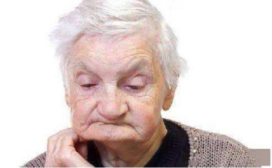 老年人一般多少岁才开始“掉牙”？牙齿脱落后，需要注意什么？