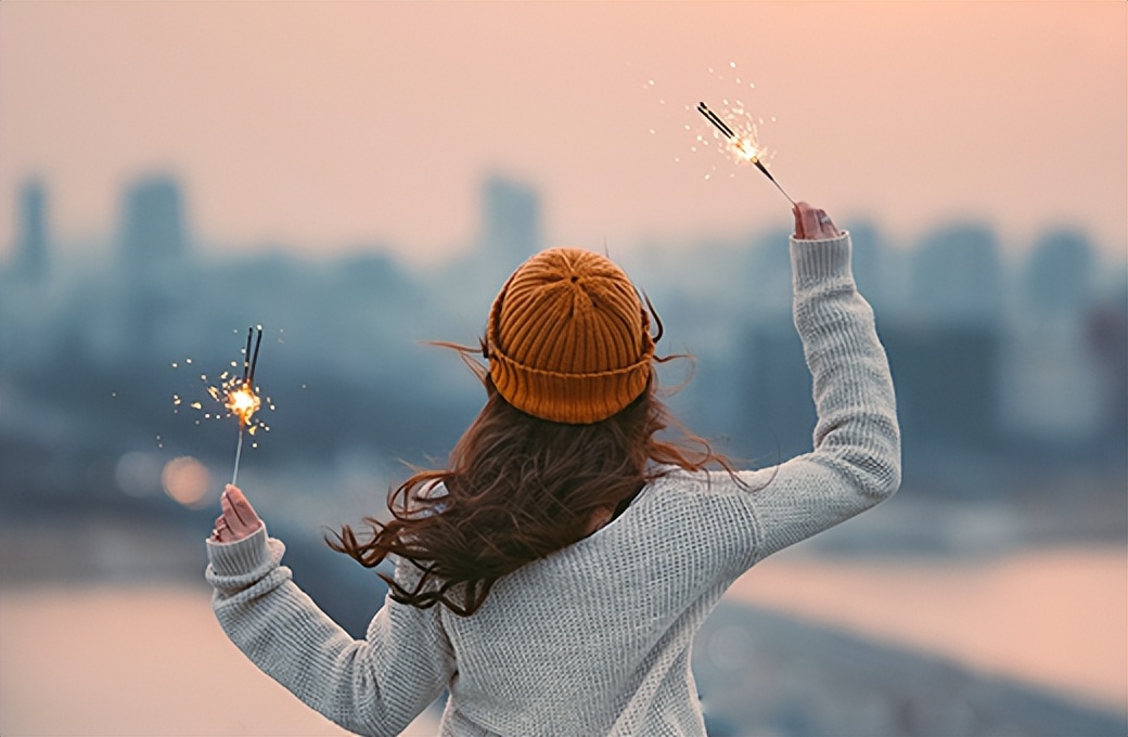 证券资金账户有10000为啥只可取1000,证券账户除了炒股外还有什么功能