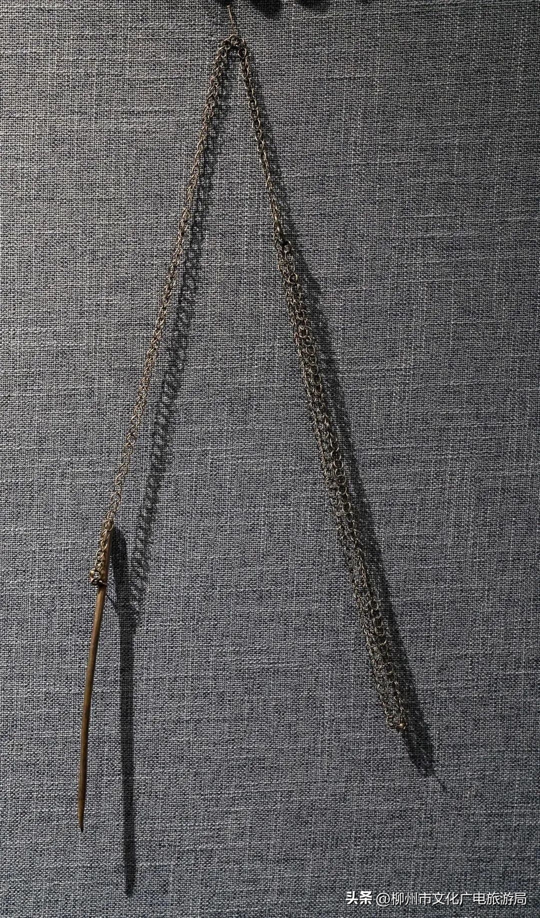 “巧手织就彩衣裳”市群艺馆馆藏少数民族服饰之“霓裳羽衣”，邀你云观展