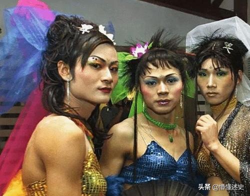 “变性人”李二毛：为生计两变性别，最后出租屋中凄惨离世