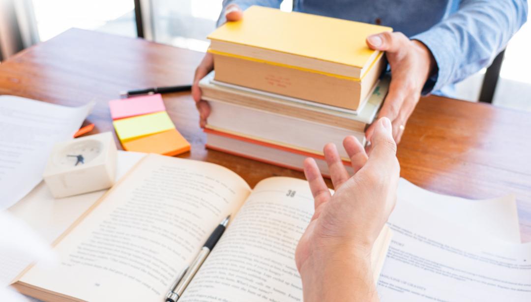 还在做买天价教科书的大冤种？6招教你在教科书上省下万把块！