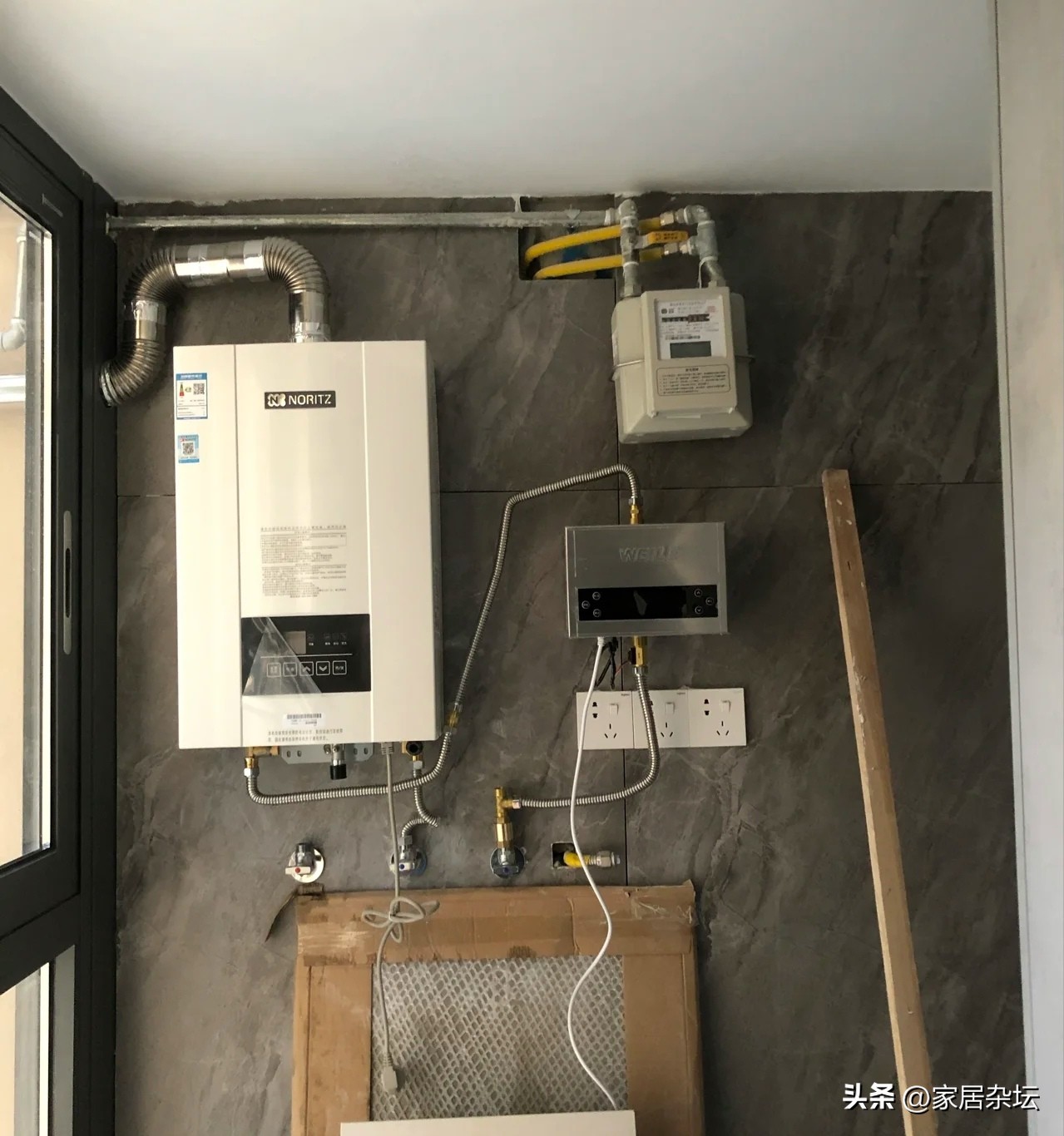 厨房不出热水怎么办卫生间有热水,热水器热水怎么连接厨房和卫生间