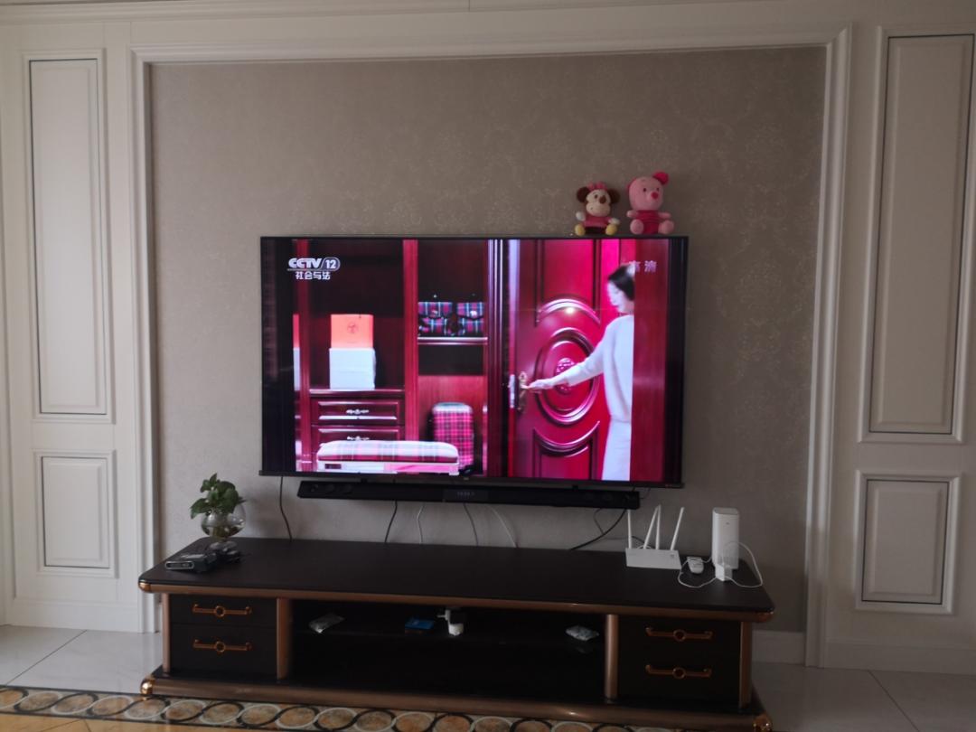 长虹液晶电视机黑屏修复,液晶电视黑屏是什么原因哪里坏了