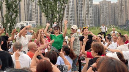 凤凰山，宇宙级草根网红孵化中心