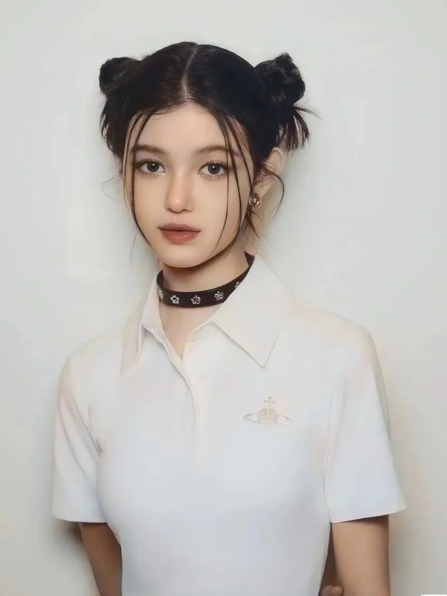 新年流行这4款扎发谁扎谁美,适合直头发的新年扎发