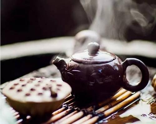 平凡的世界创作随笔是什么,平凡的世界散文作文