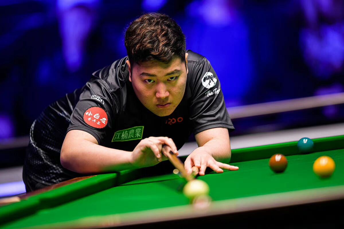 4-1！中国*诺斯**克名将取得开门红，颜丙涛大获全胜，轰出单杆136分