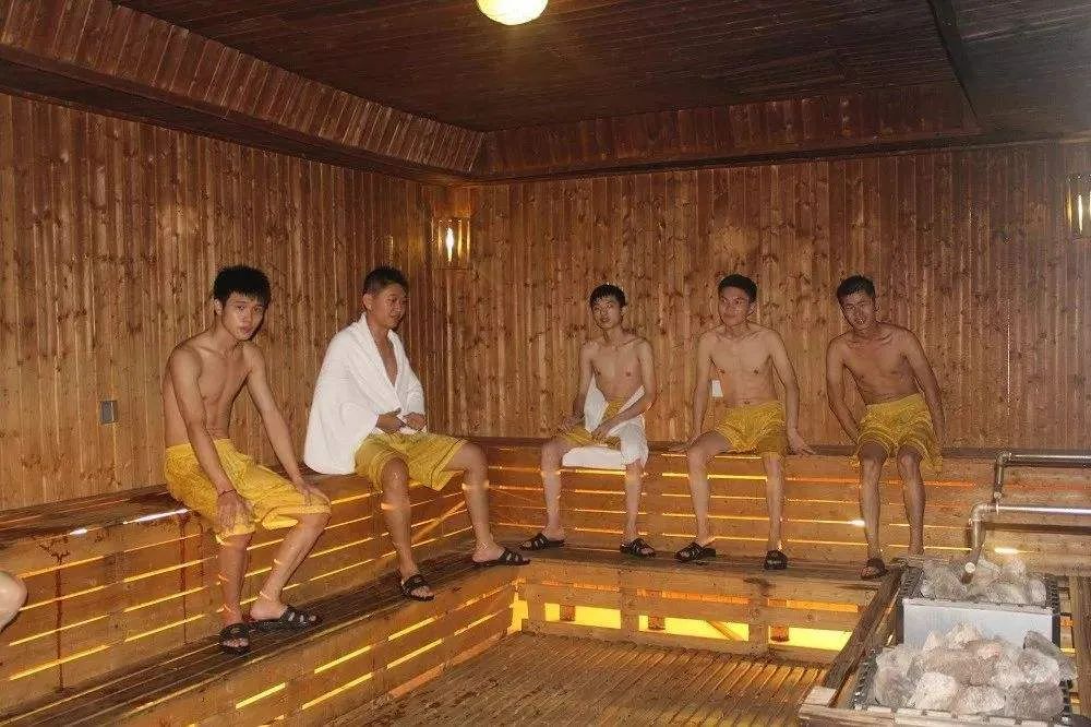 哈尔滨比较大的洗浴中心,哈尔滨温泉洗浴