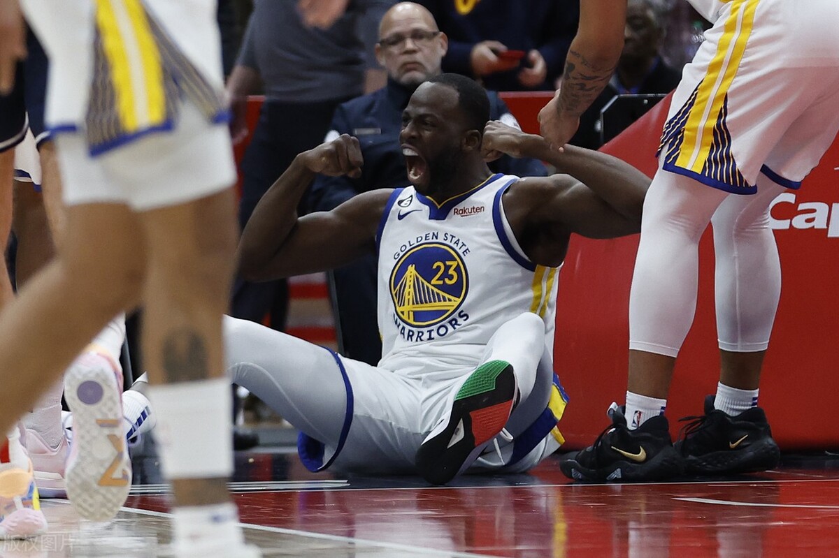 拉塞尔一打欧文就来劲,欧文单换拉塞尔