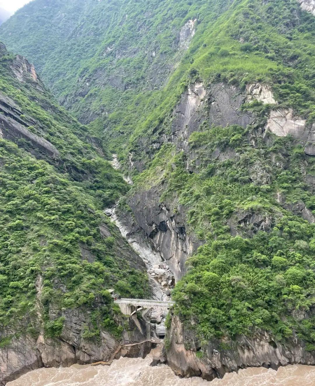 香格里拉十大景点推荐英文,香格里拉的十大最好景点