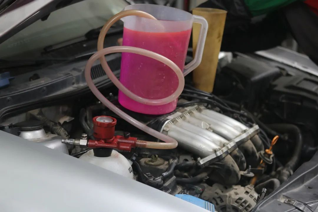 翻新高尔夫6代,帮老大爷改装