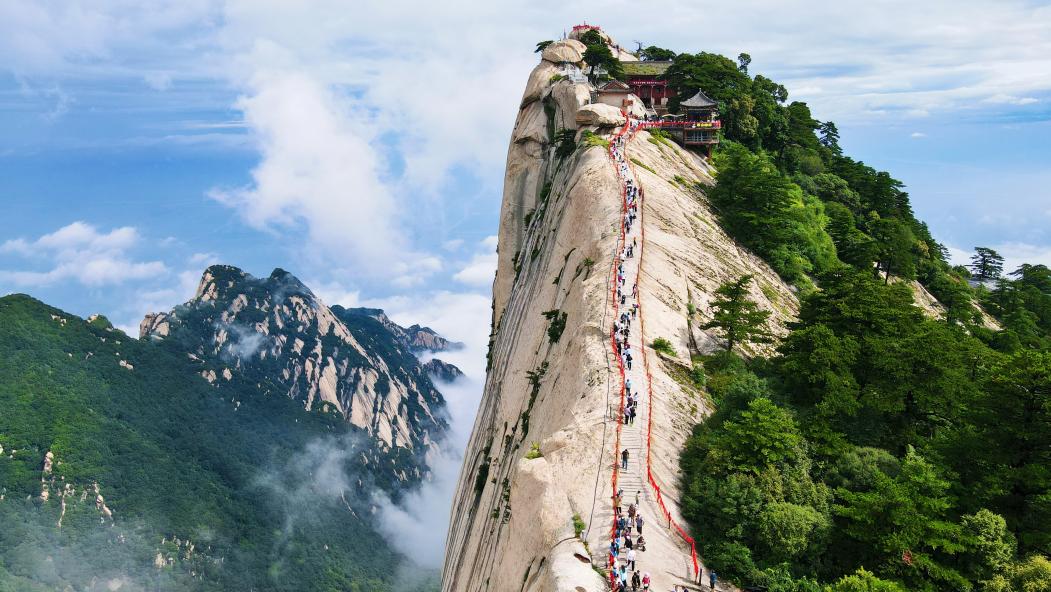 华山一年门票收入有多少,华山风景区免门票吗