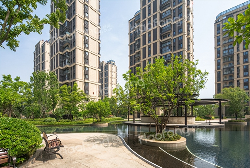 买新房交定金可以交现金么,新房交定金之前要注意什么事项