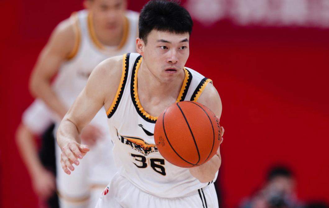 男篮13人大名单,2023男篮12人大名单