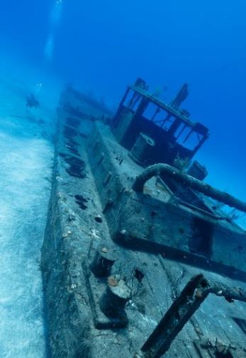 2018年浙江渔民发现豪华游轮,舟山渔民在东海发现无人游轮